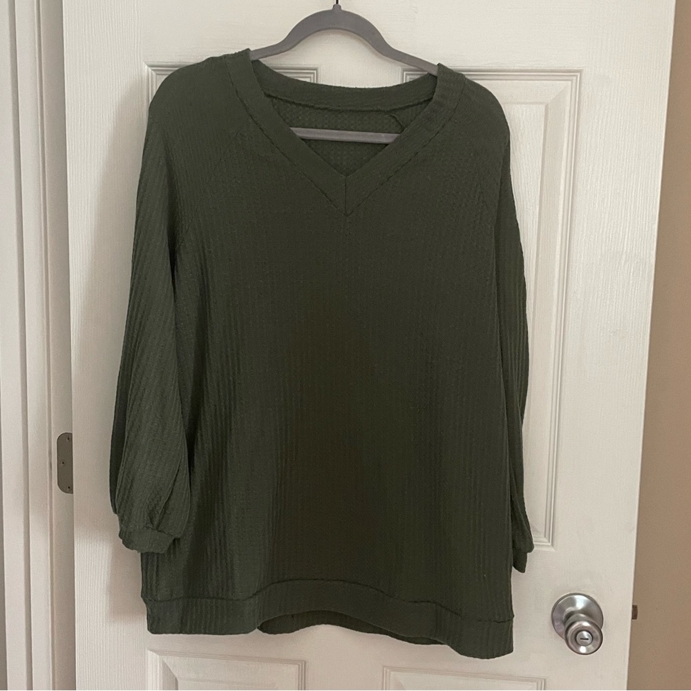 V-Neck Balloon Sleeve Sweater